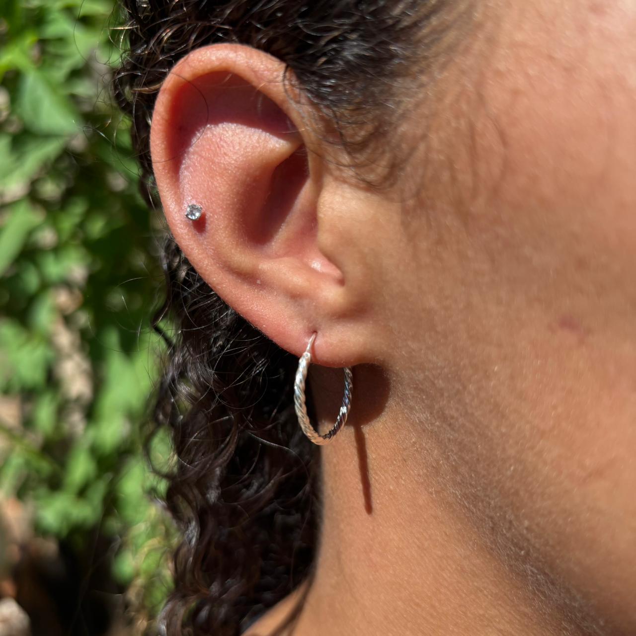 Argola Trançada 2mm em Prata 925 - Imagem 3