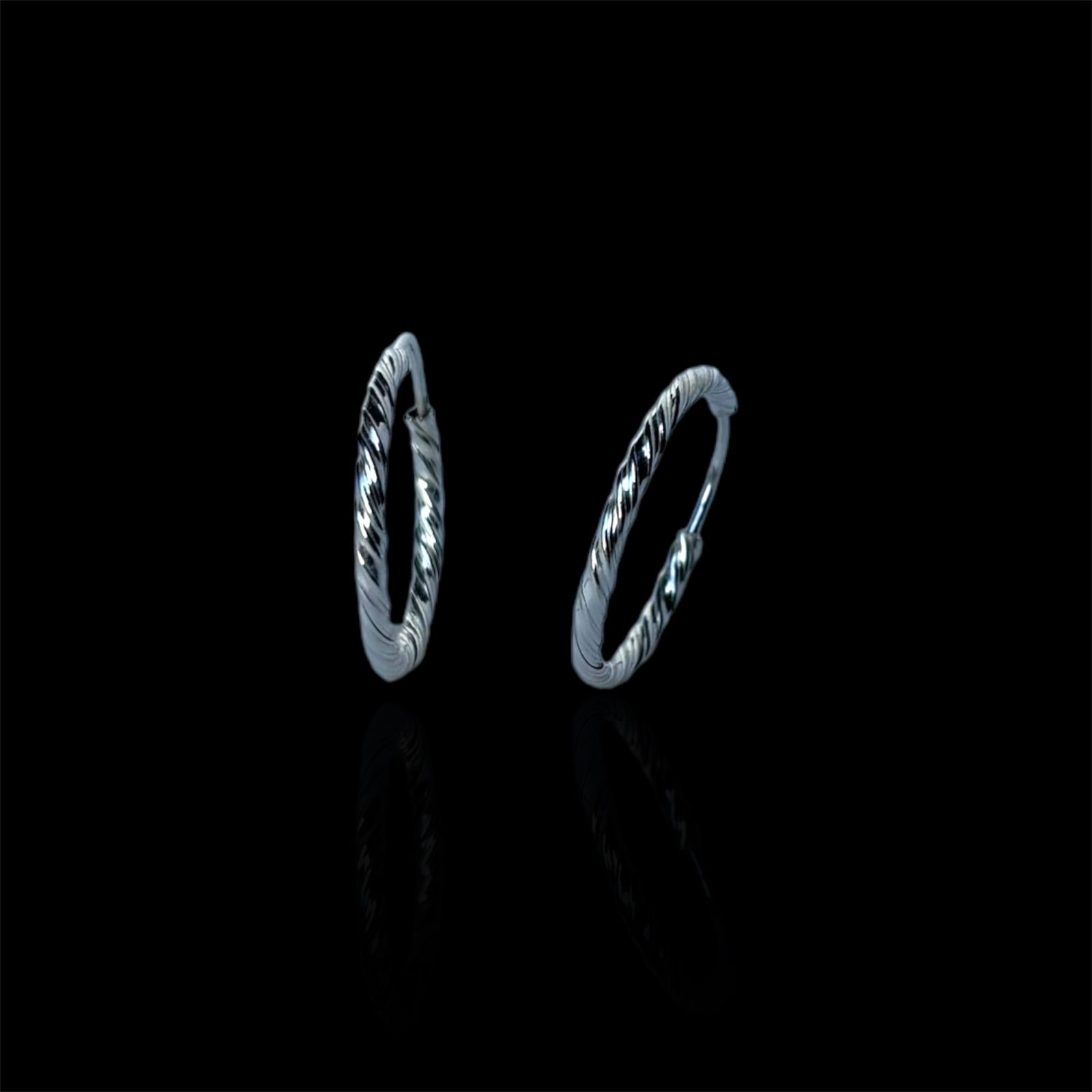 Argola Trançada 2mm em Prata 925